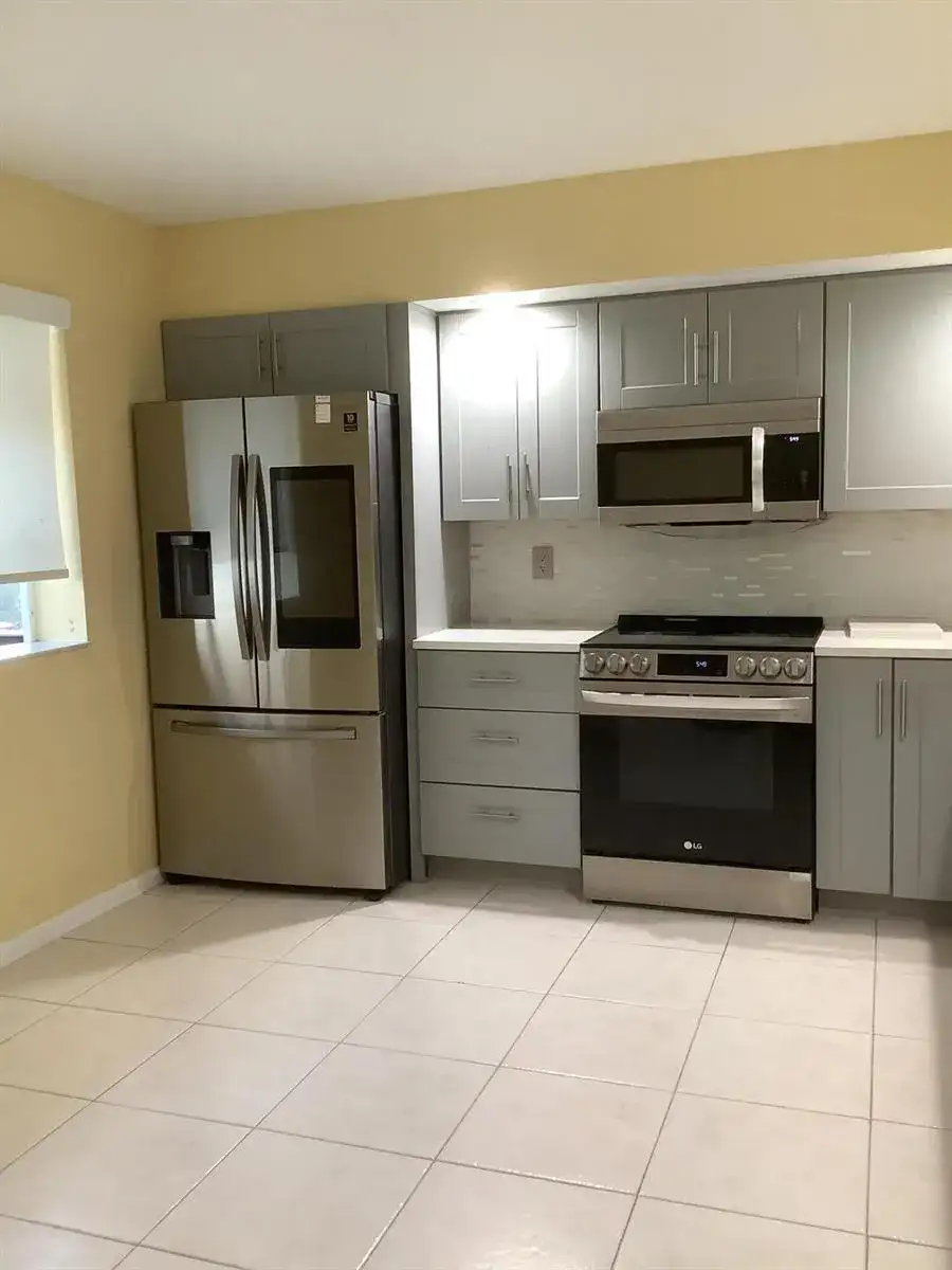 7755 LA MIRADA Drive, Boca Raton FL 33433 photo 2