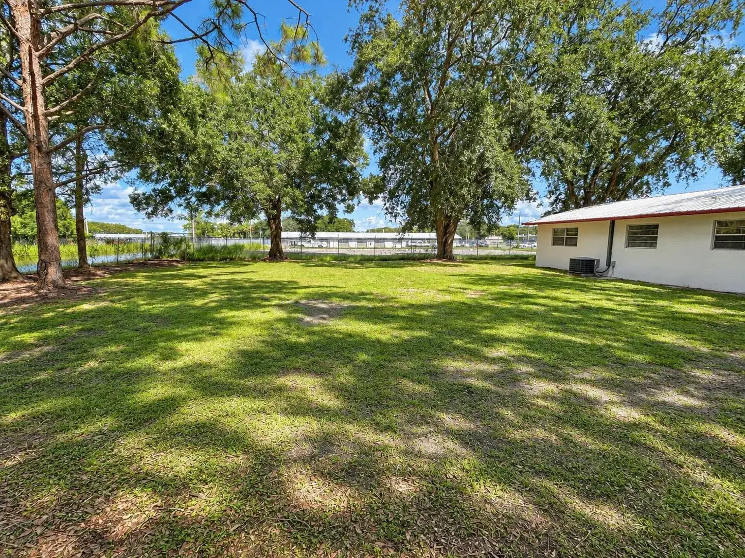 208 NW 13TH Street, Okeechobee FL 34972 photo 2