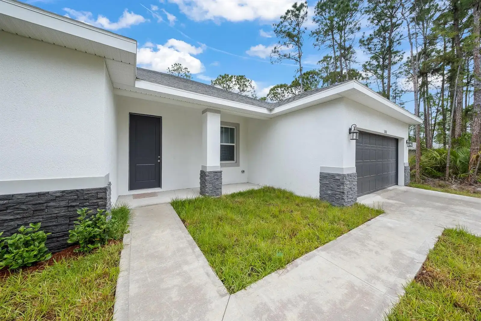 170 Silver Frost Street SE, Palm Bay FL 32909 photo 3