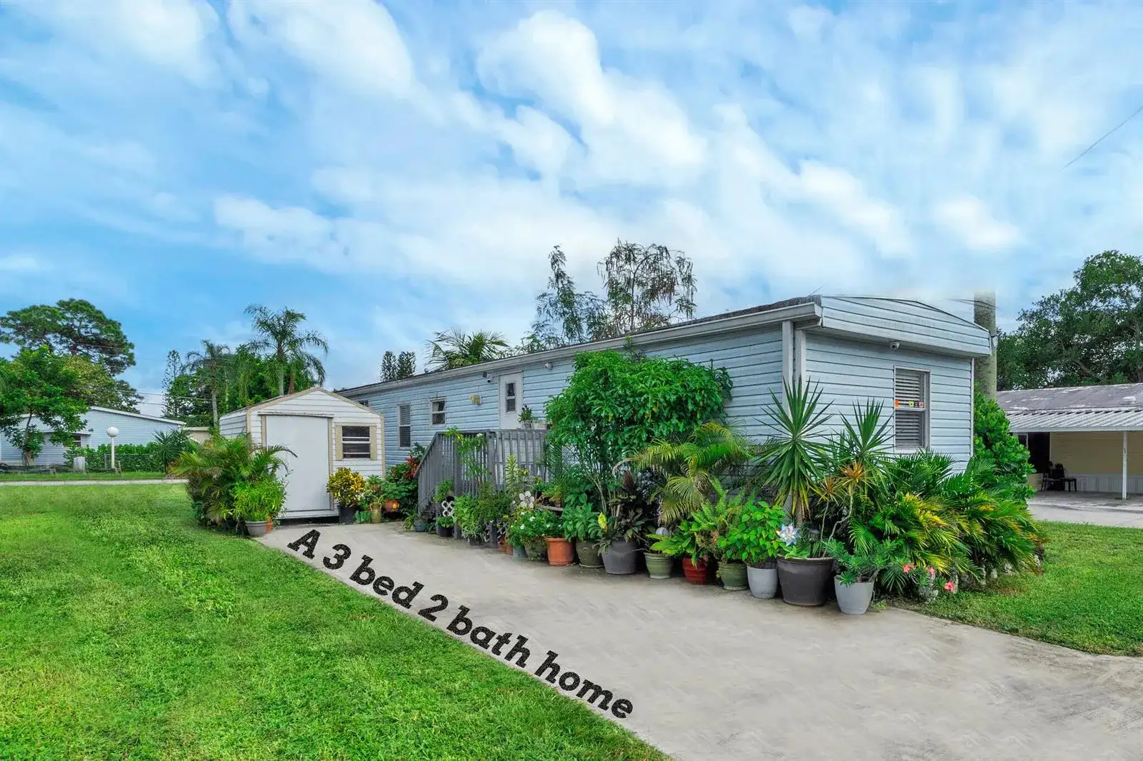 14 W Bridgette Boulevard W # 14, FL 33463 photo 3
