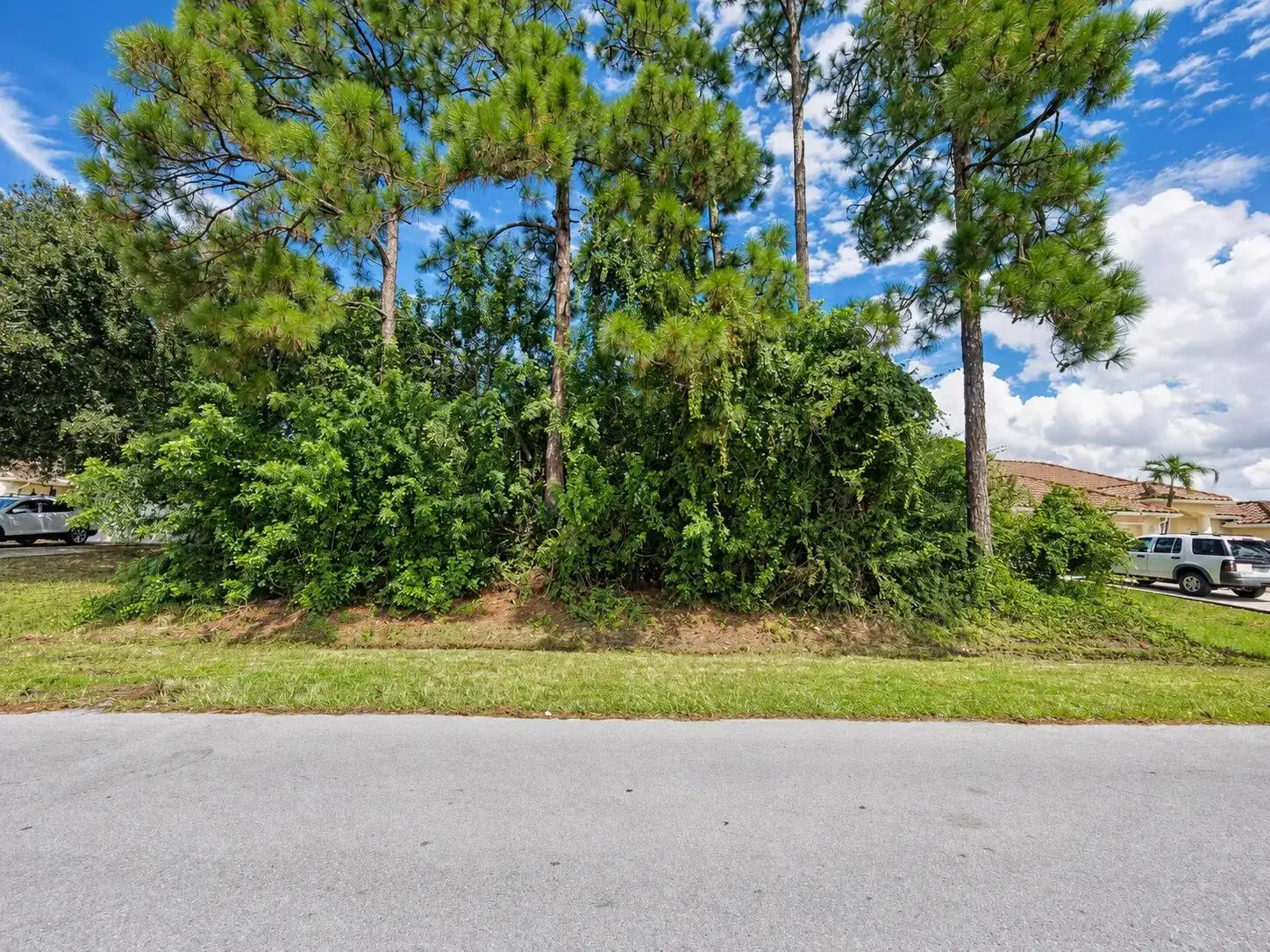 1483 SW Malaga Avenue, Port St. Lucie FL 34953 photo 3