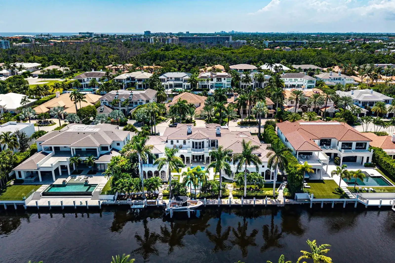 251 W Coconut Palm Road, Boca Raton FL 33432 photo 2