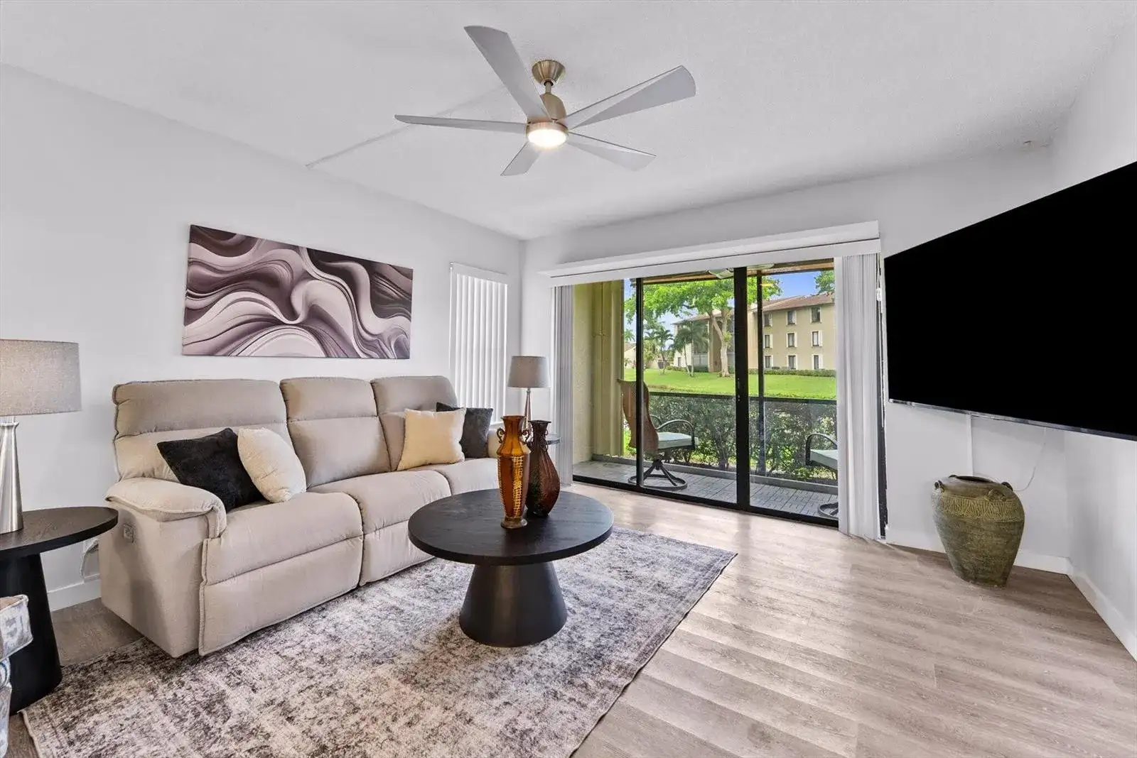 722 SUNNY PINE Way # F1, FL 33415 photo 4