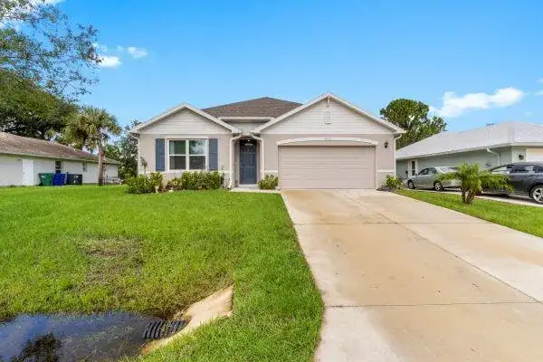 613 Carnival Terrace, Sebastian FL 32958 photo 2