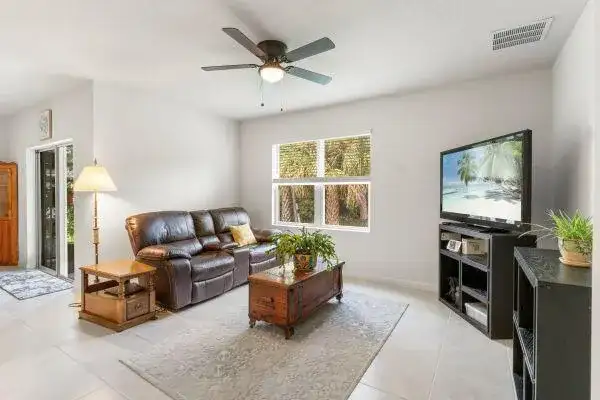 613 Carnival Terrace, Sebastian FL 32958 photo 5