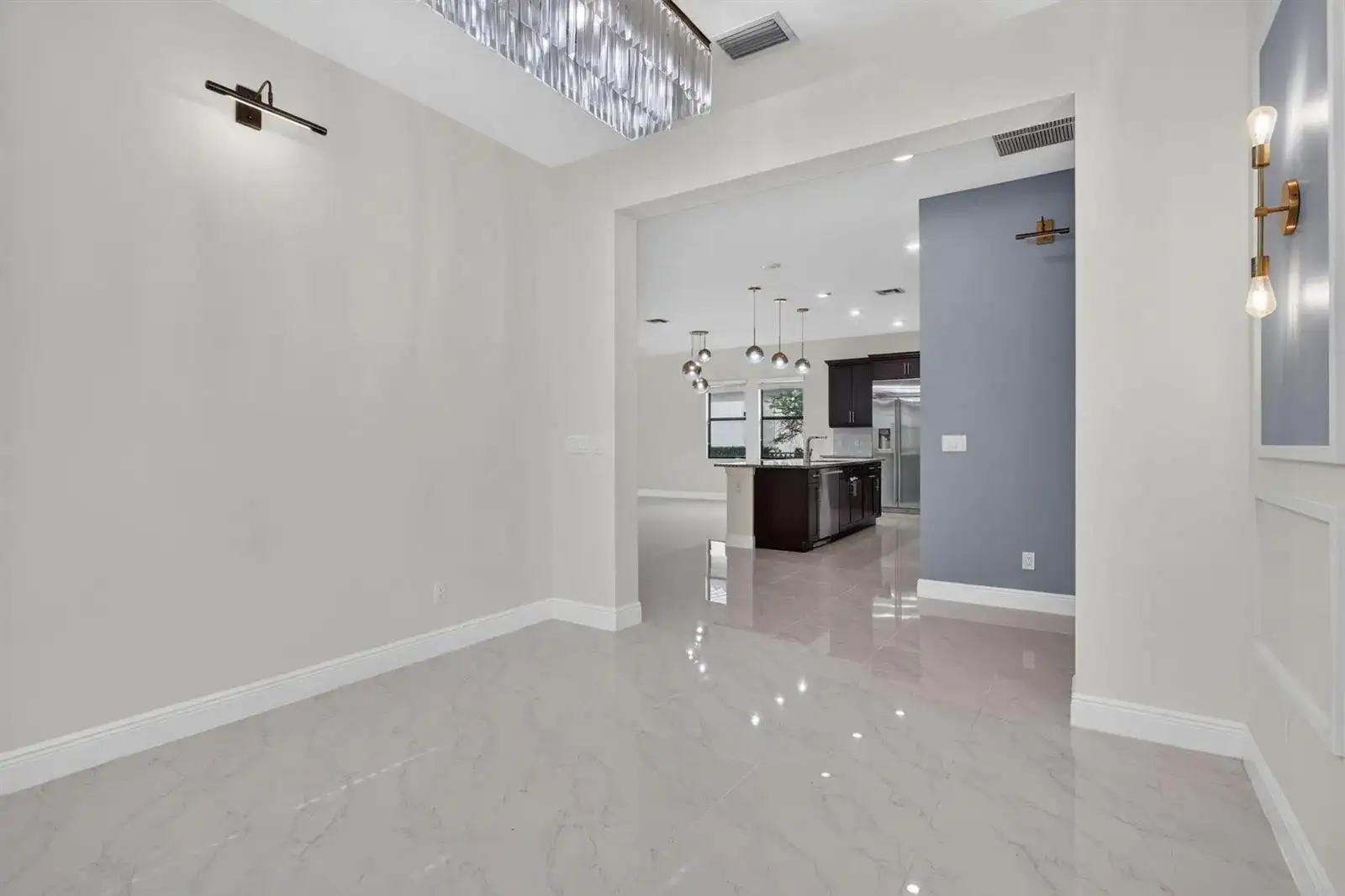 11760 E EASTLAKE Court, Parkland FL 33076 photo 5