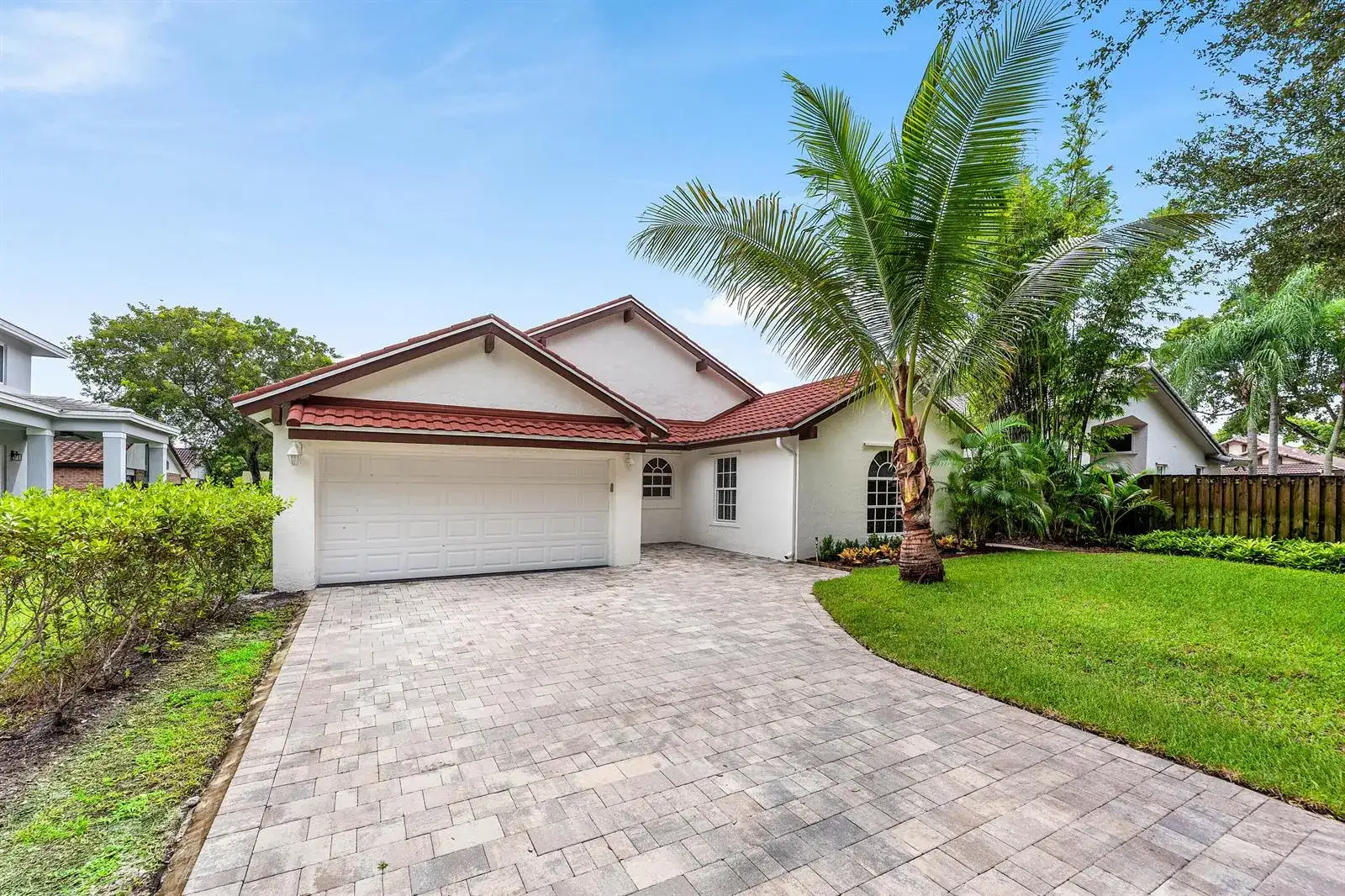 3145 W Quayside Drive, Hollywood FL 33026 photo 2