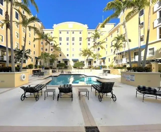 8395 SW 73RD Avenue # 423, Miami FL 33143 photo 3