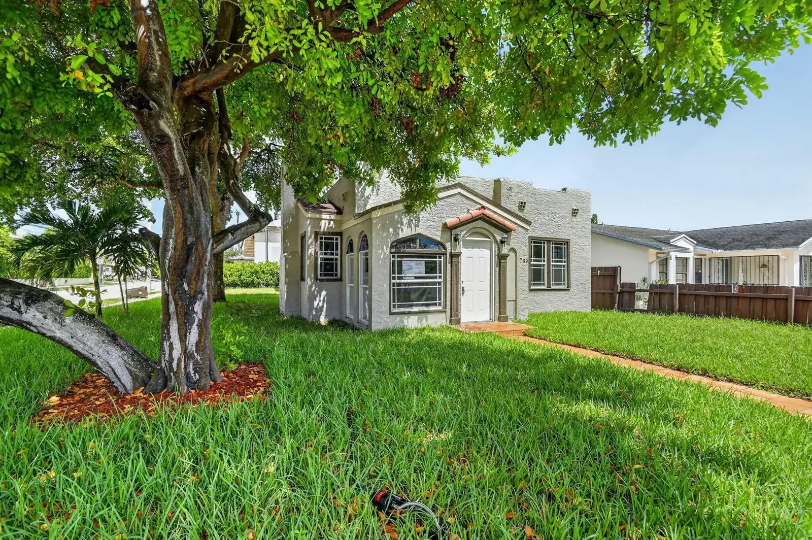 739 KAYE Street # 0, West Palm Beach FL 33405 photo 3