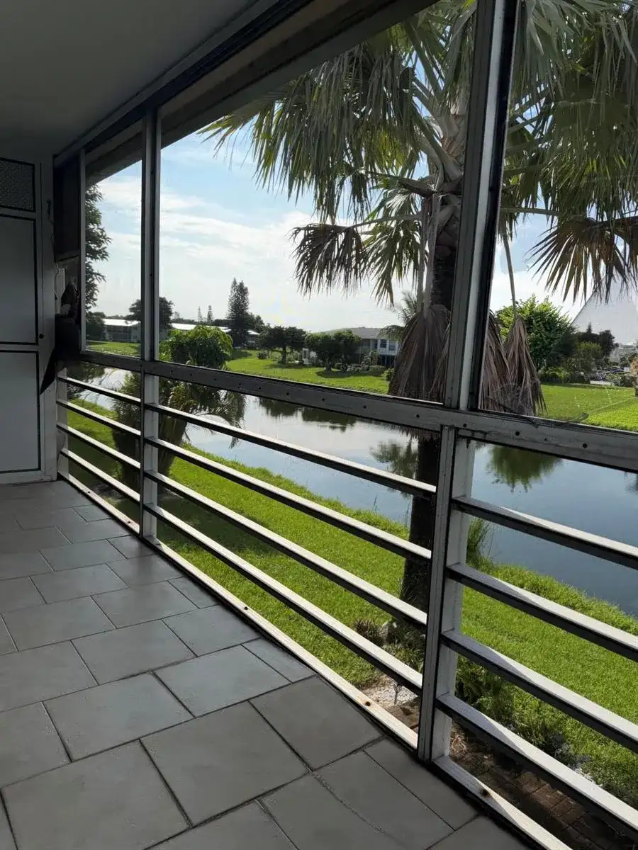 13 KENT A, West Palm Beach FL 33417 photo 3