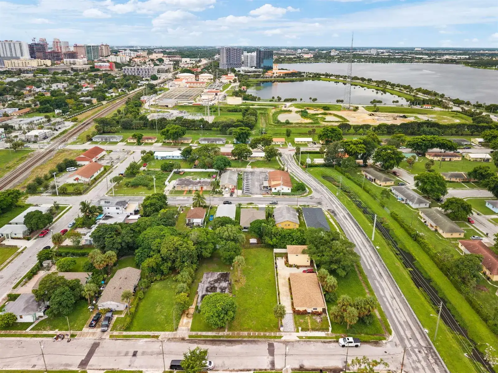 1120 9TH Street, West Palm Beach FL 33401 photo 2
