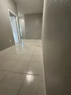 232 SW 10th Street, Hallandale Beach FL 33009 photo 2