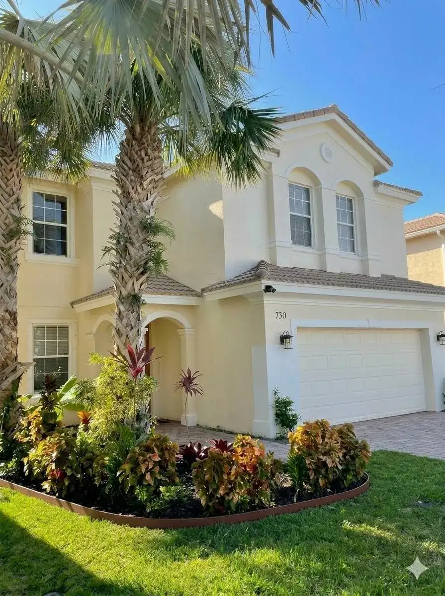 730 NW LEONARDO Circle, Port St. Lucie FL 34986 photo 2