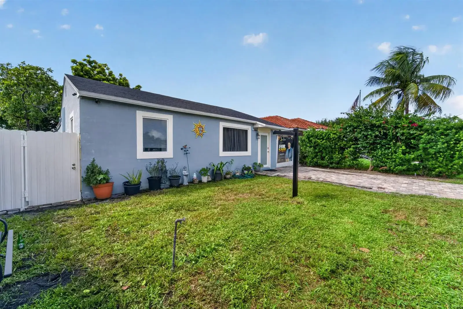 946 Mcintosh Street, West Palm Beach FL 33405 photo 4