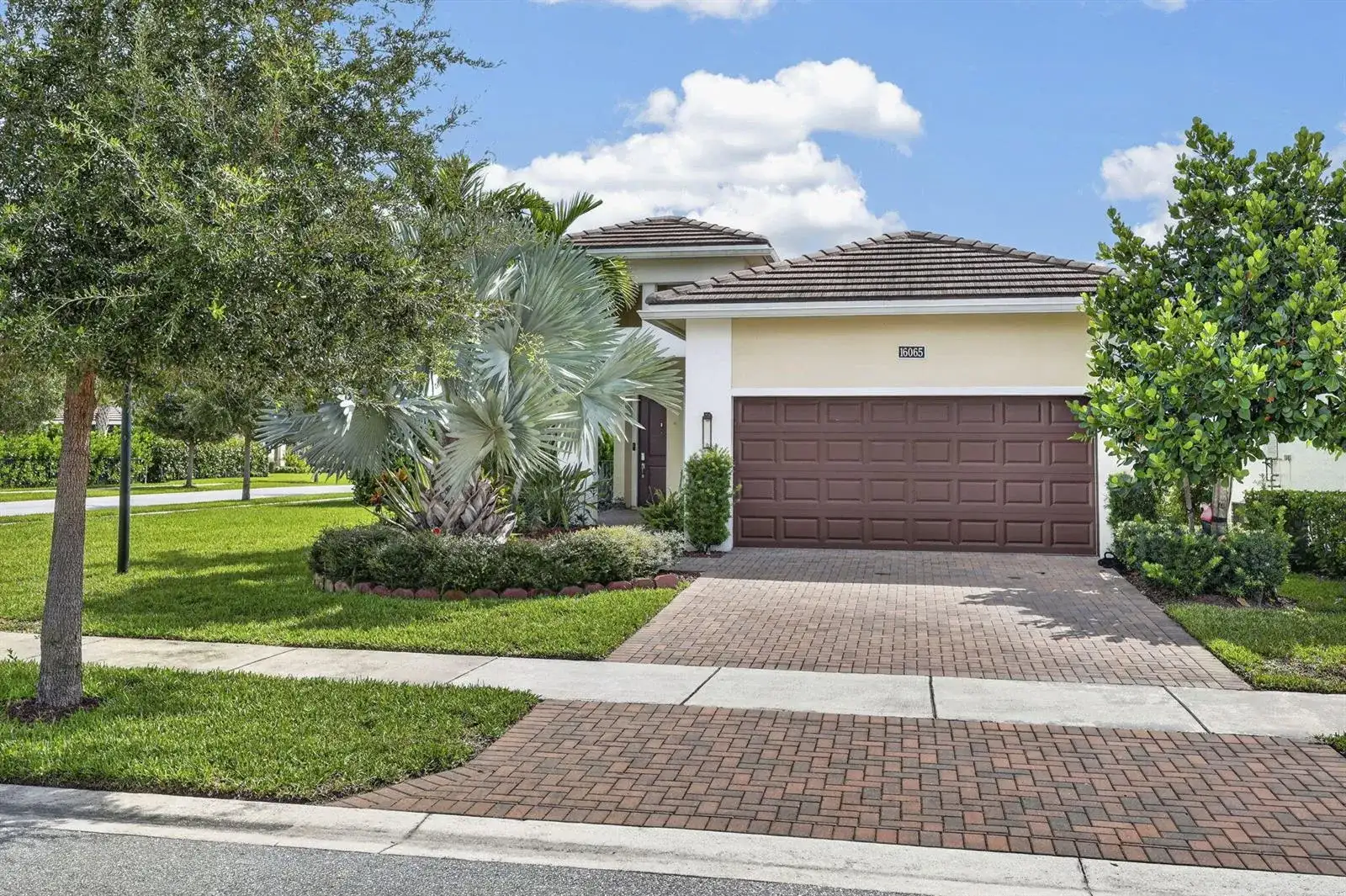 16065 Key Biscayne Lane, Westlake FL 33470 photo 2