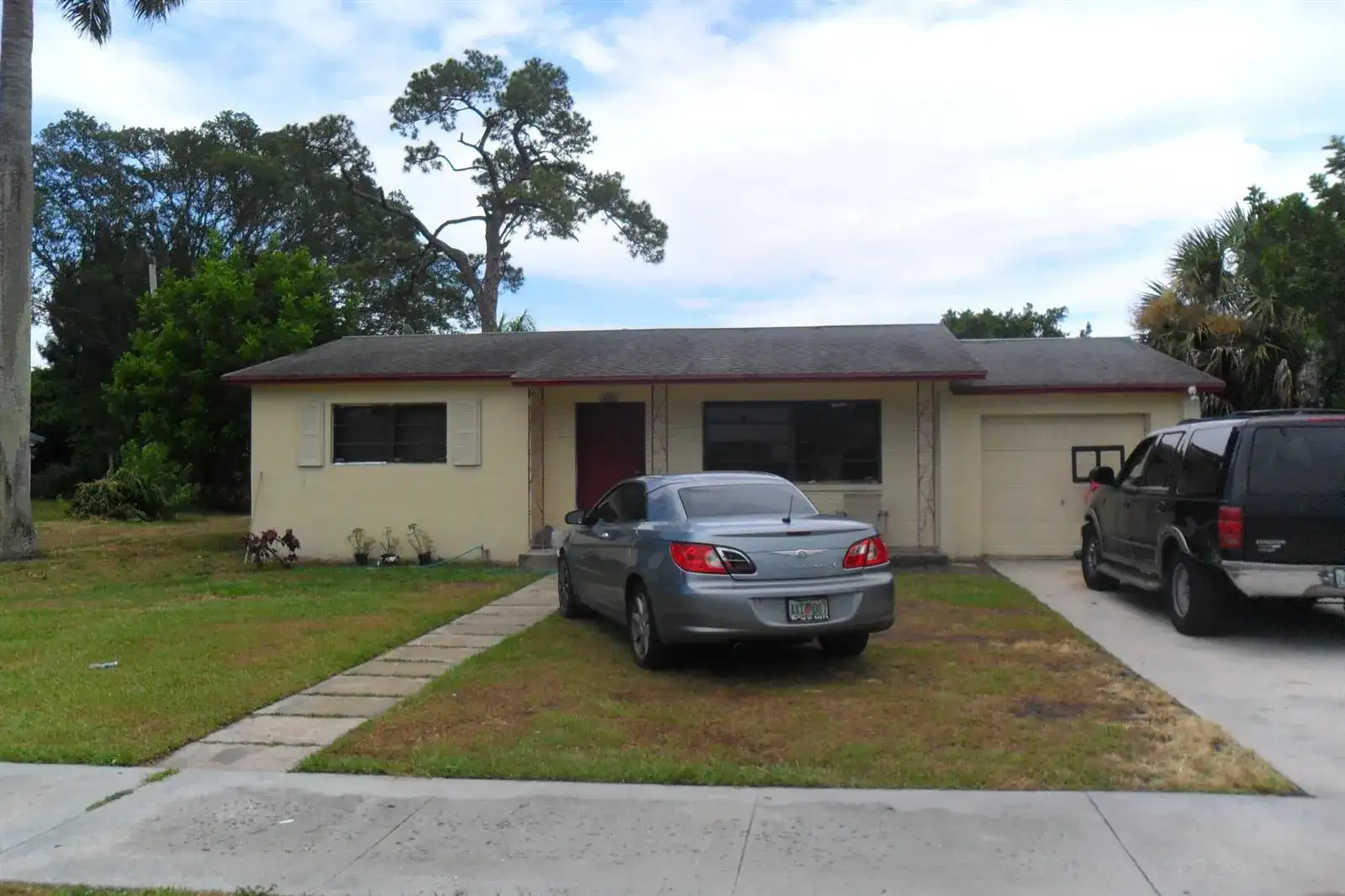 730 W ILEX Drive, Lake Park FL 33403 photo 5