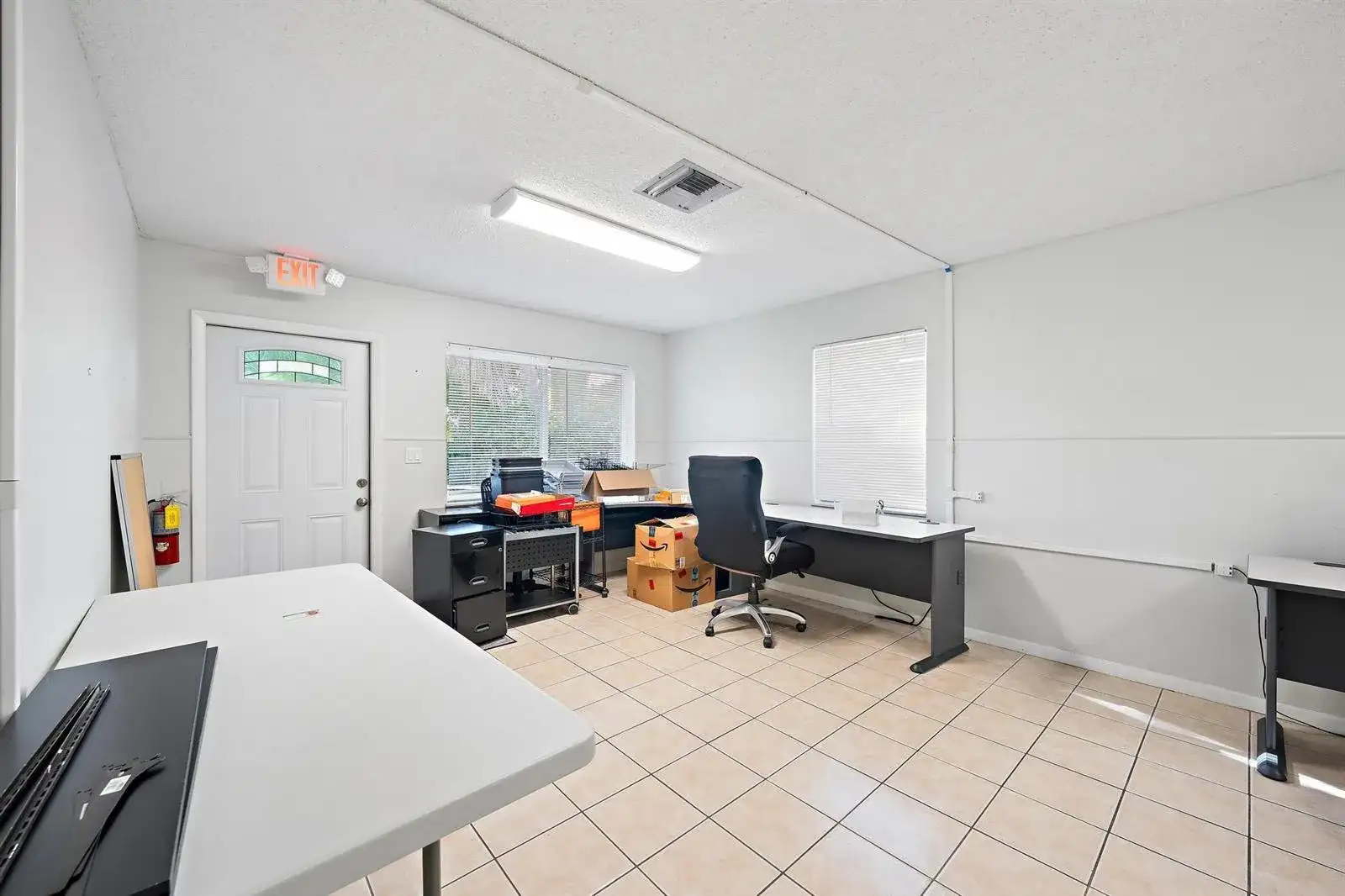 1615 S N Street, FL 33460 photo 4