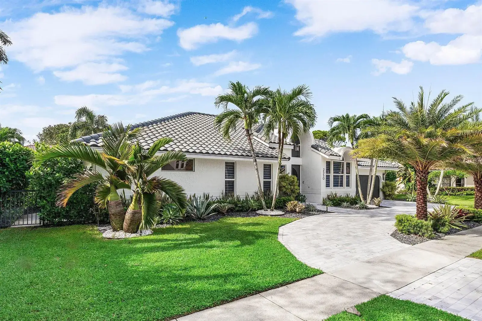 2550 NW 28TH Street, Boca Raton FL 33434 photo 3