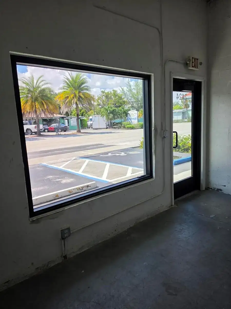 2424 N Dixie Highway, Wilton Manors FL 33305 photo 3