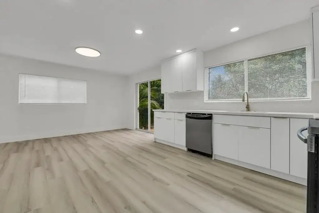 2121 SW 46TH Avenue, Fort Lauderdale FL 33317 photo 3