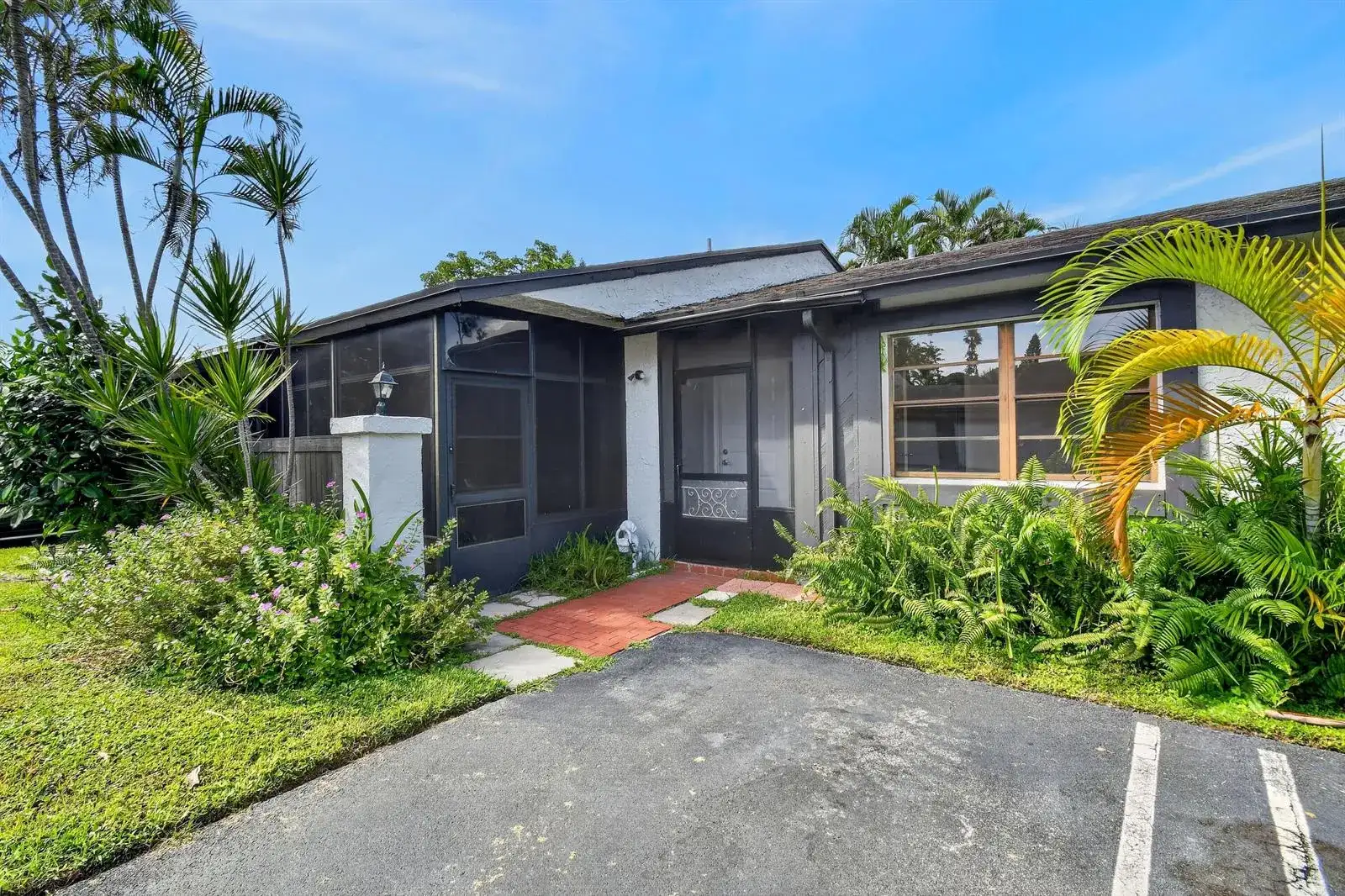 72 CONASKONK Circle, Royal Palm Beach FL 33411 photo 4