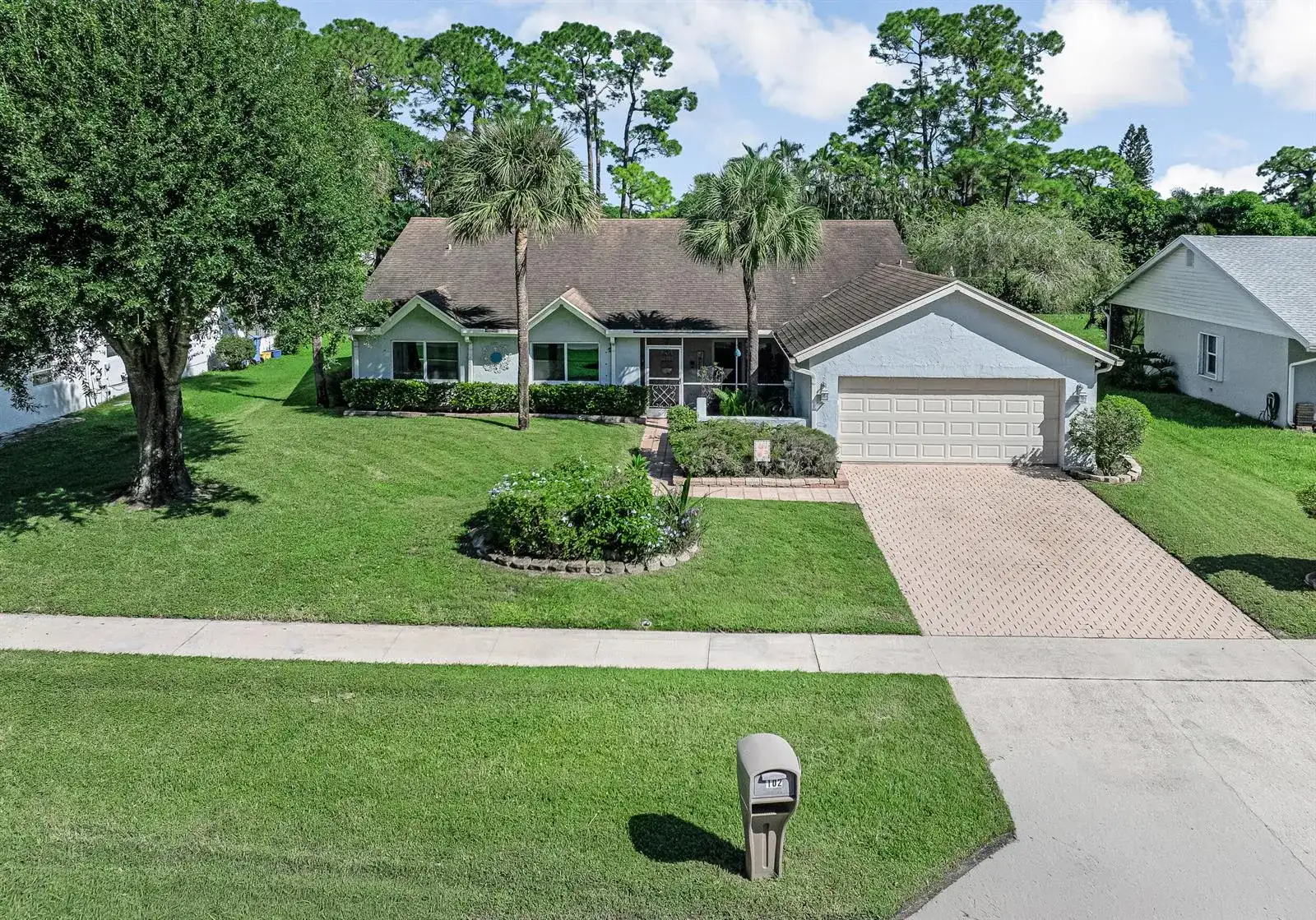 102 SEVILLA Avenue, Royal Palm Beach FL 33411 photo 2