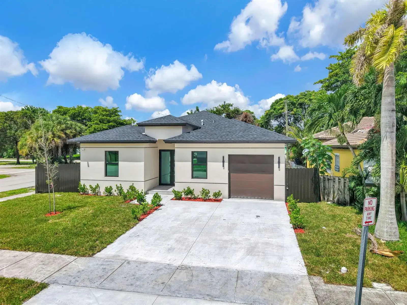 2791 NW 11th Court, Fort Lauderdale FL 33311 photo 3