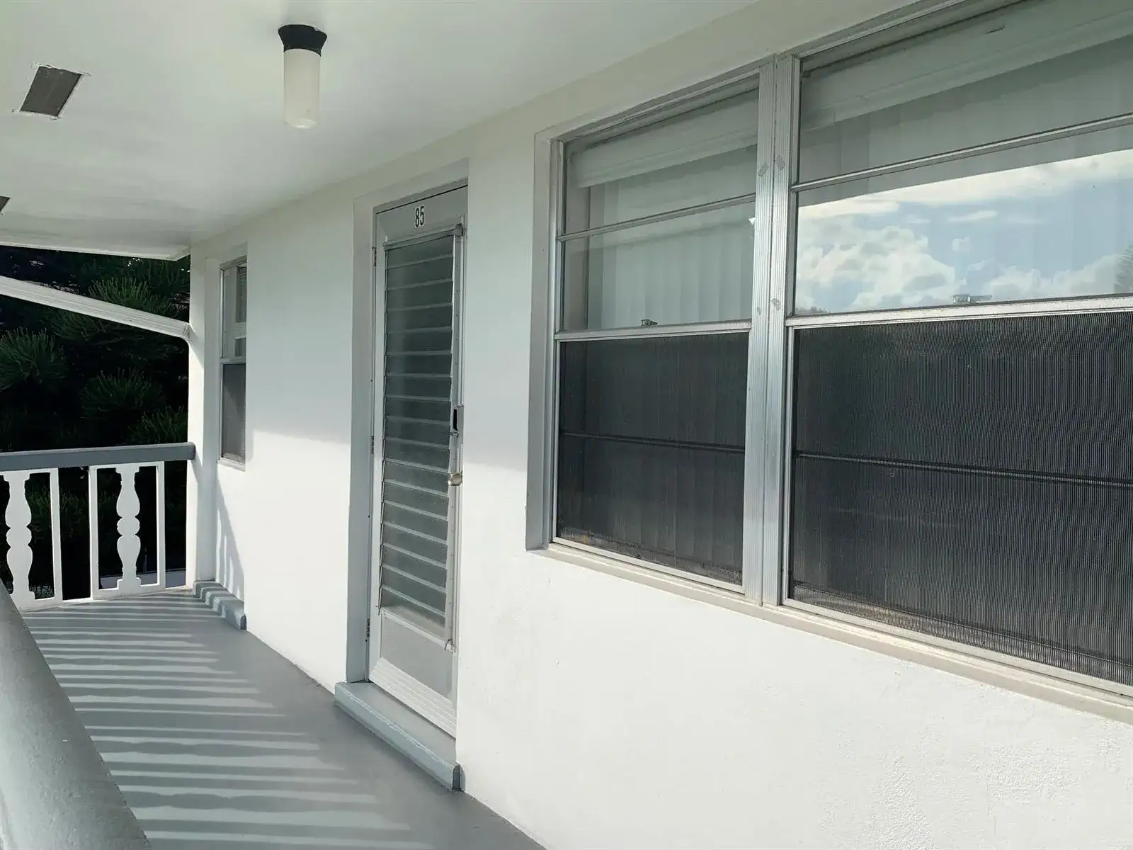 85 Salisbury D, West Palm Beach FL 33417 photo 2