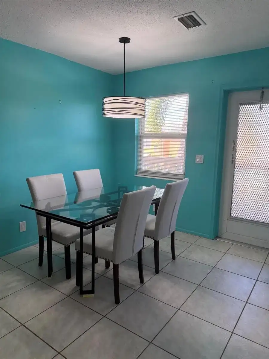2101 NE 1st Court # 203, Boynton Beach FL 33435 photo 3