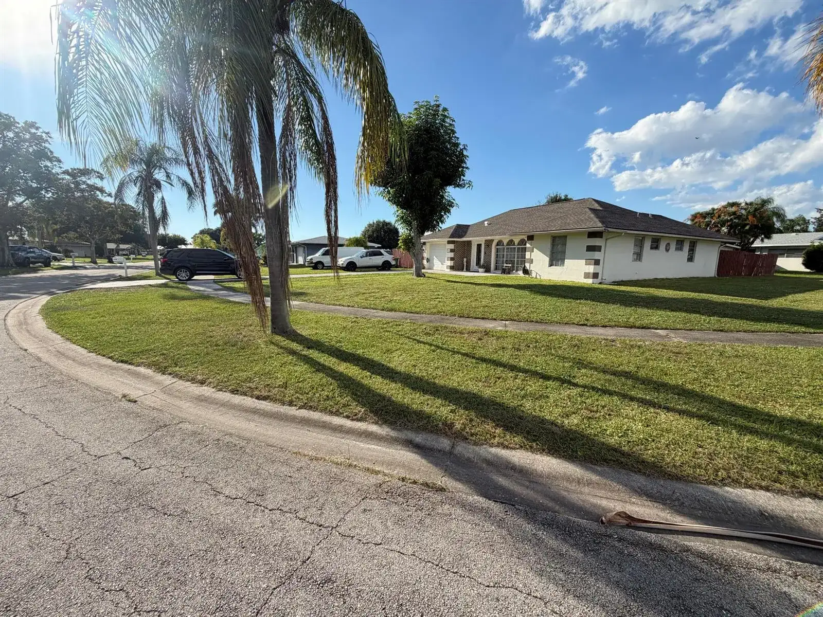 662 SW BRANFORD Drive, Port St. Lucie FL 34983 photo 2