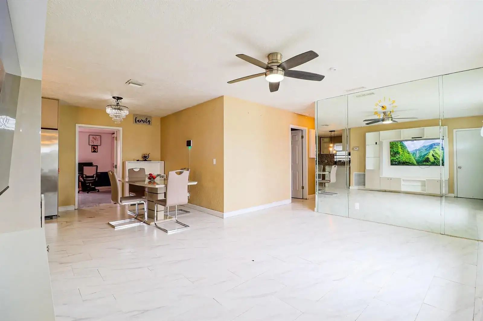 219 NE 6th Avenue, Boynton Beach FL 33435 photo 4