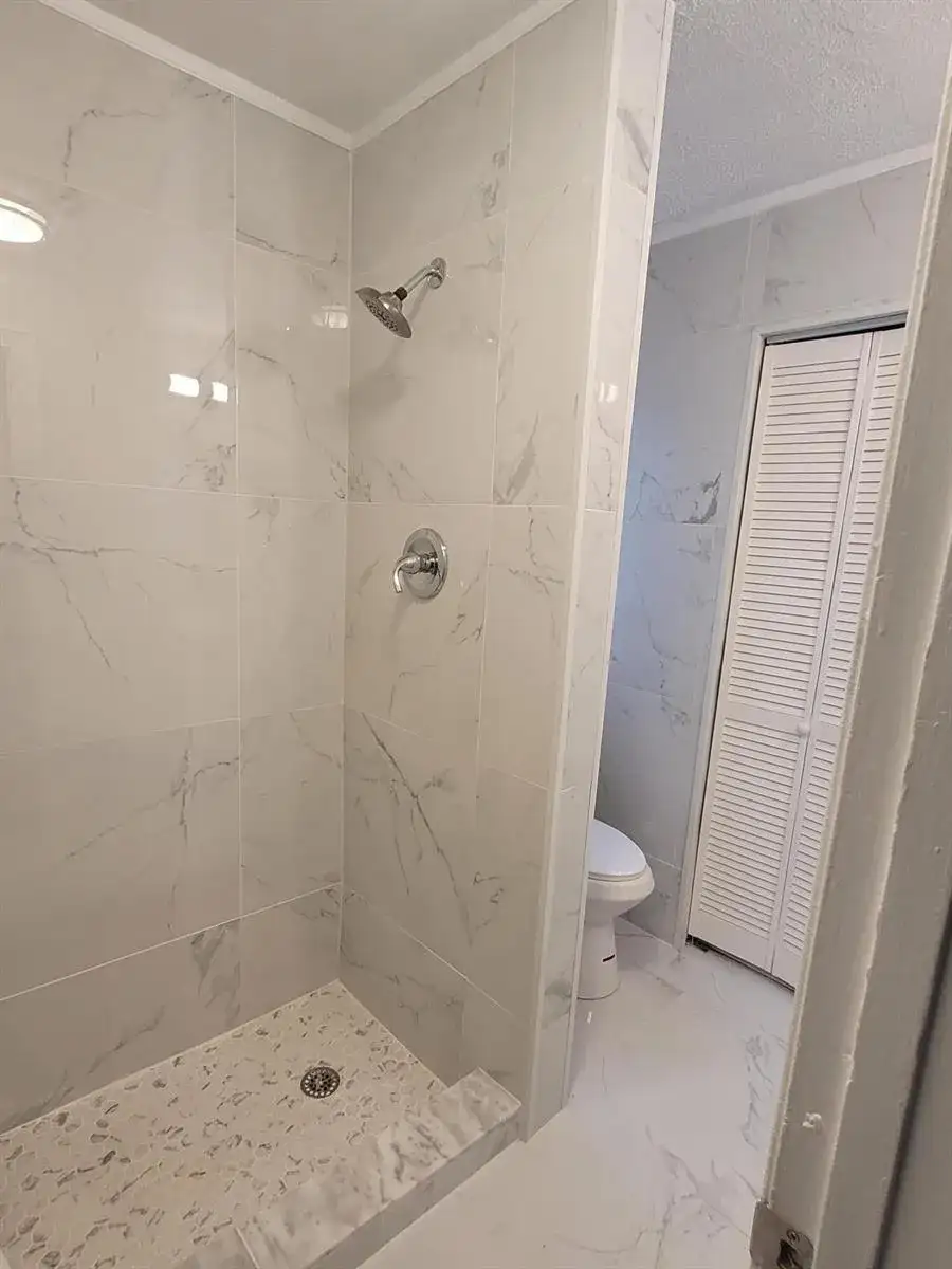 8539 NW 23RD Manor, Coral Springs FL 33065 photo 5