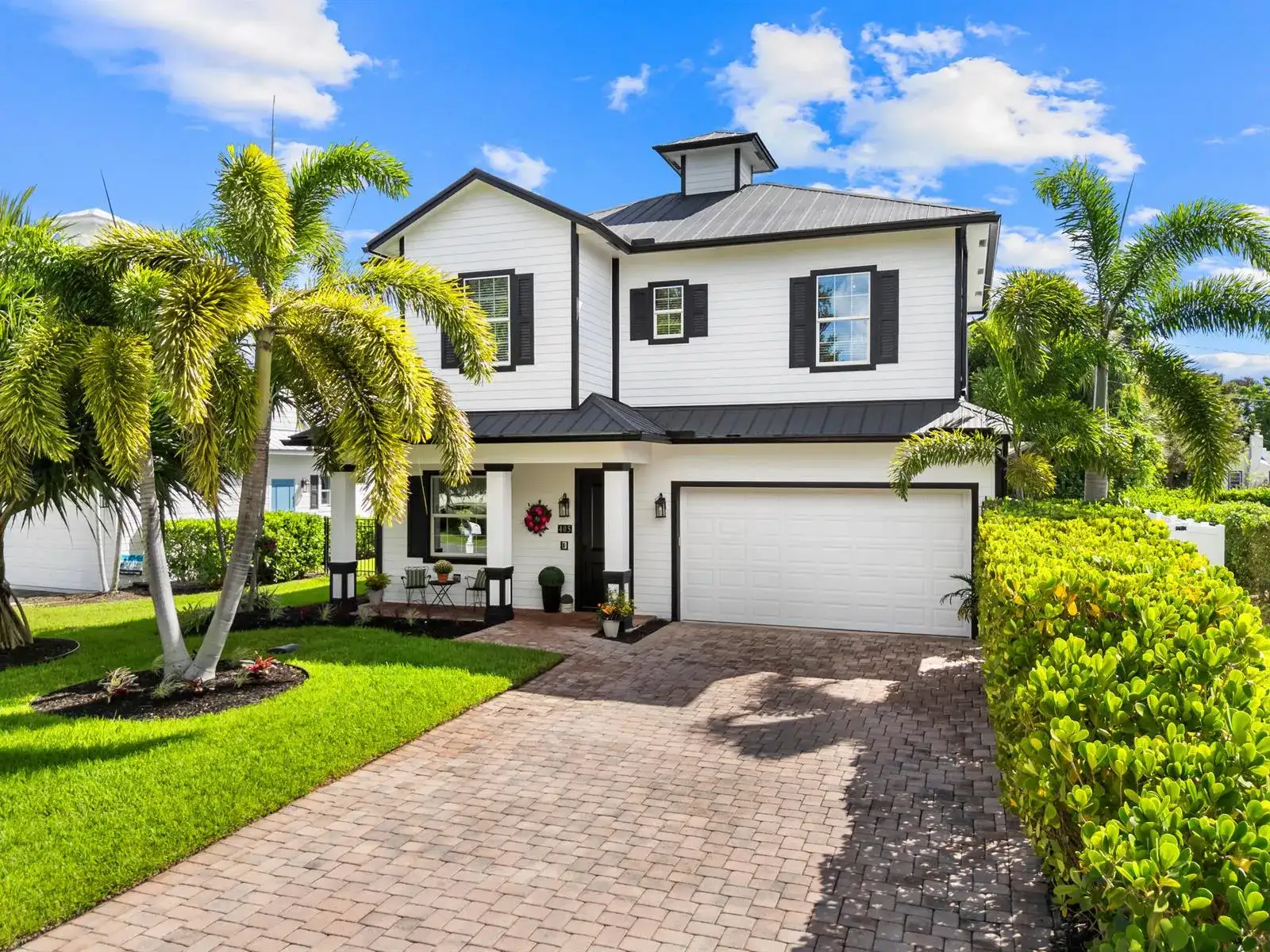 405 SE COCONUT Avenue, Stuart FL 34996 photo 2