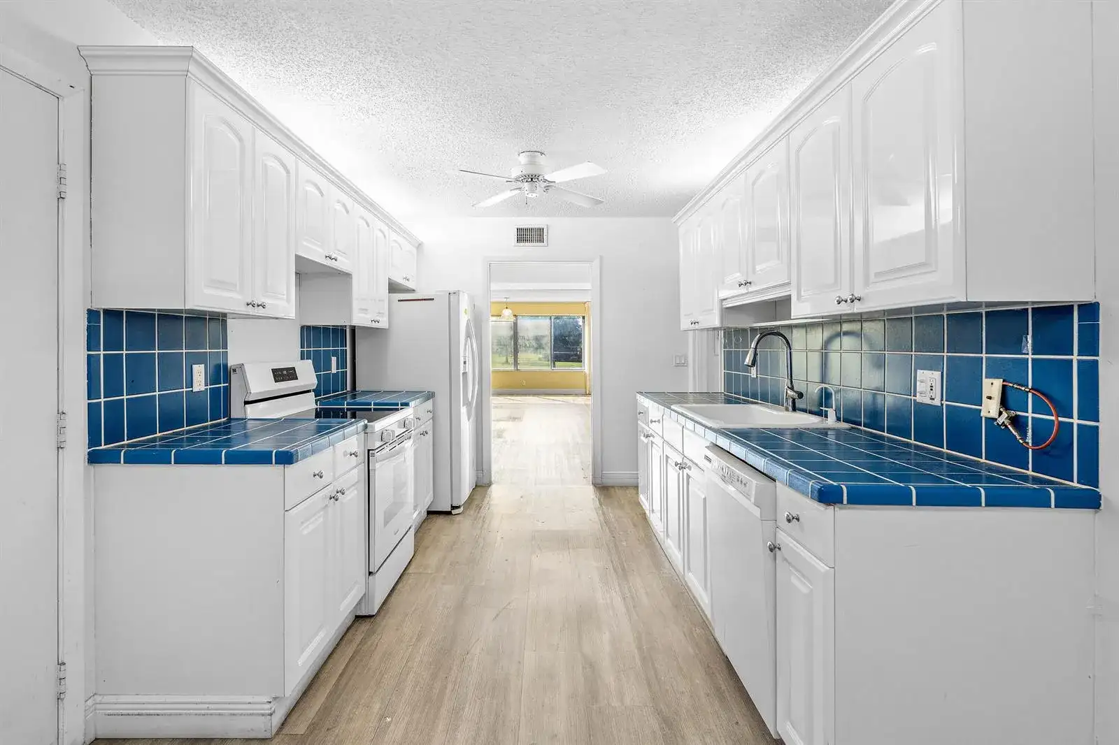 6768 10TH Avenue N # 216, Lake Worth FL 33467 photo 4