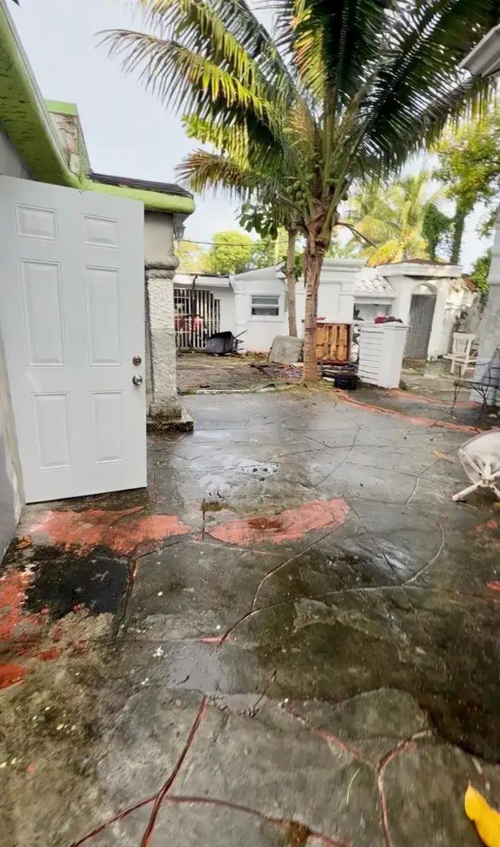 1450 NW 116th Terrace, Miami FL 33167 photo 3