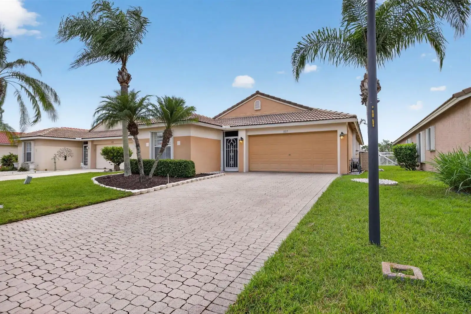 827 NW Greenwich Court, Port St. Lucie FL 34983 photo 3