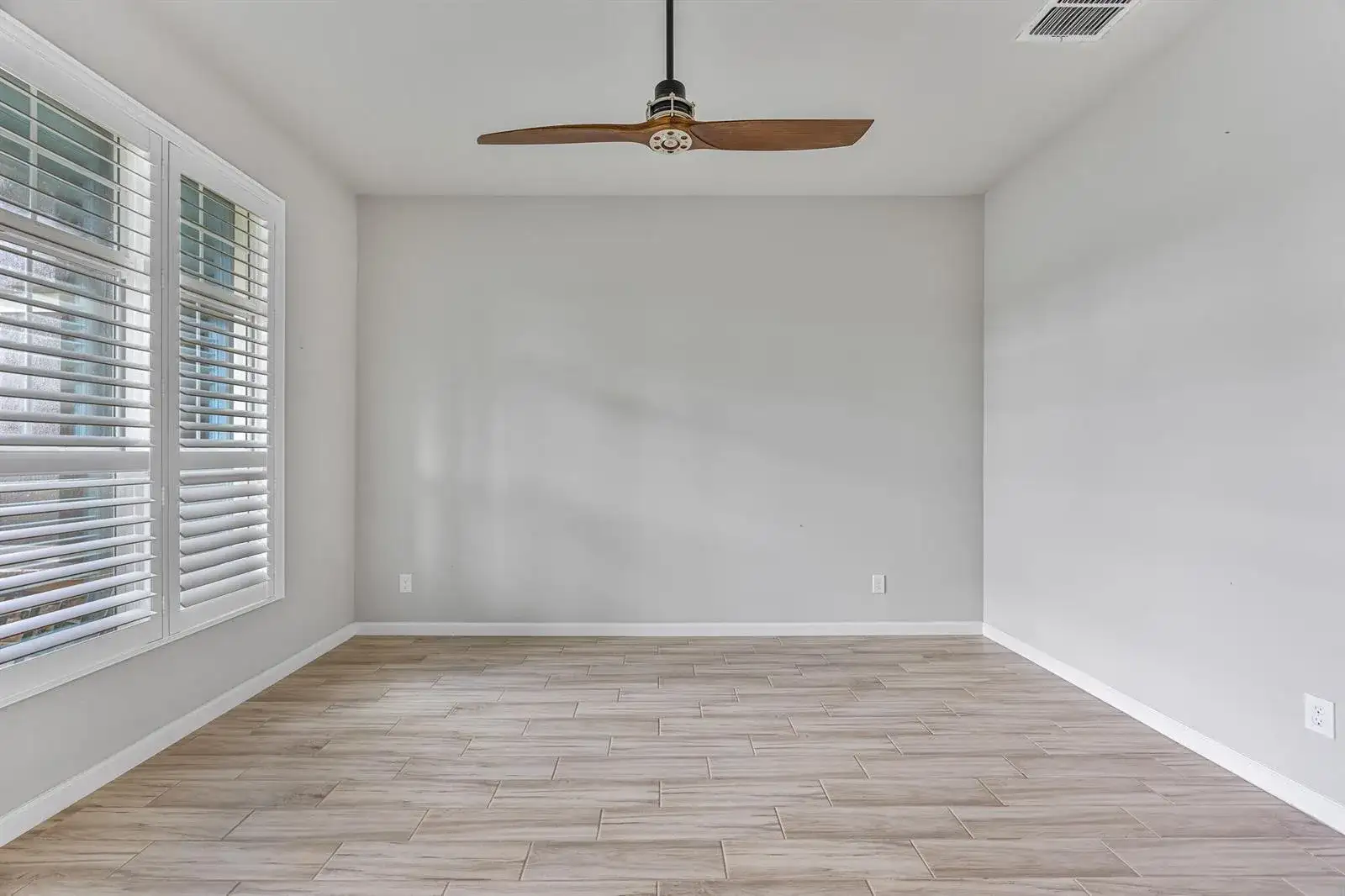 335 Evergreen Street NE, Palm Bay FL 32907 photo 3