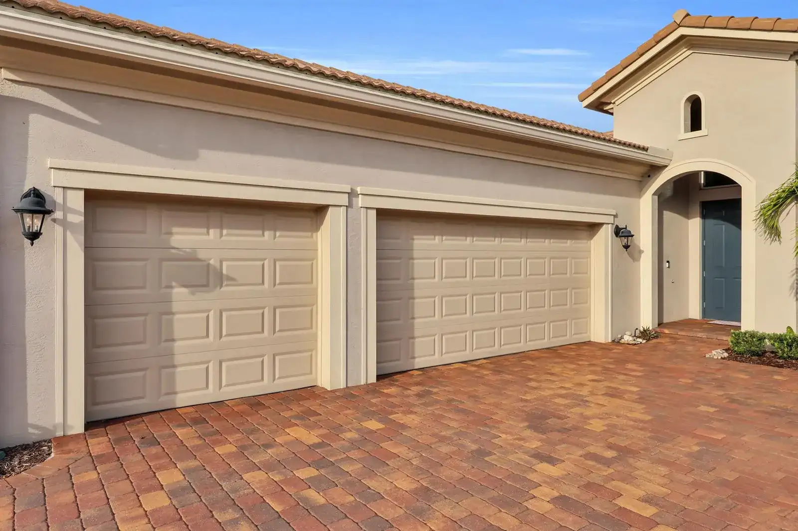 8822 SW Montova Way, Port St. Lucie FL 34987 photo 3