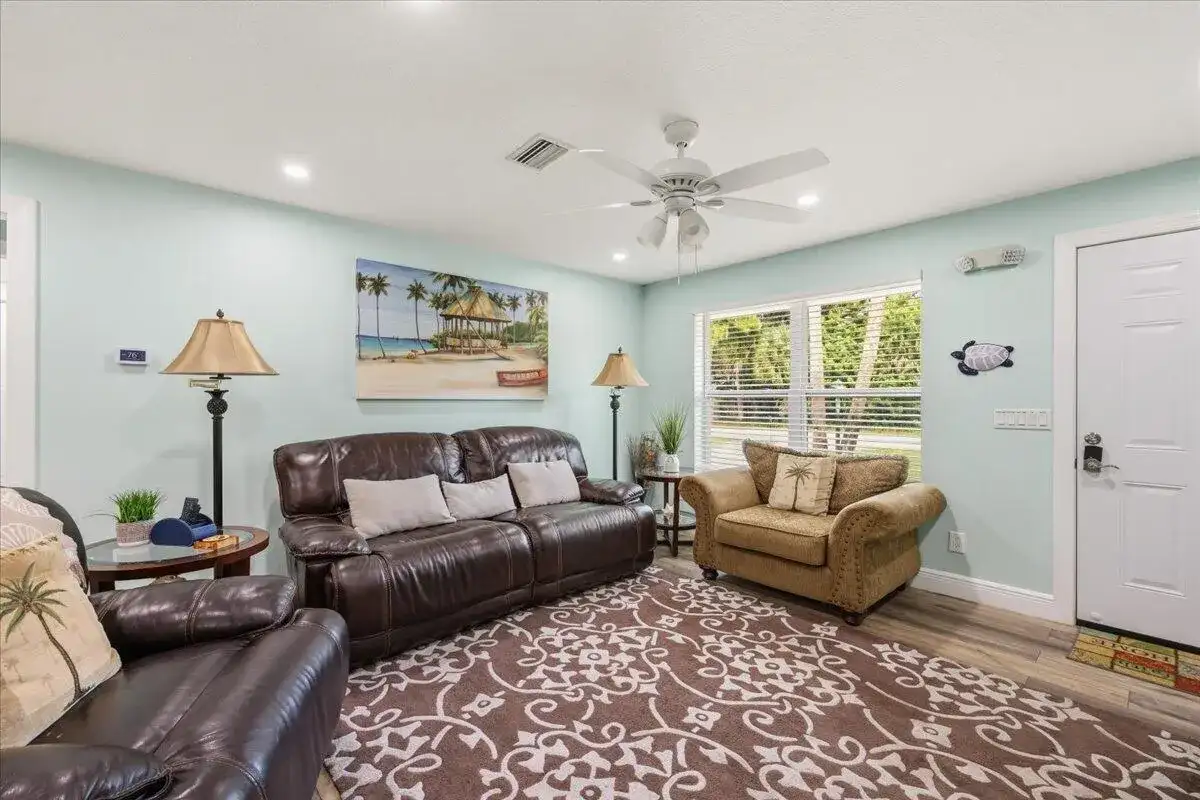 3209 12th Street SW, Vero Beach FL 32968 photo 4