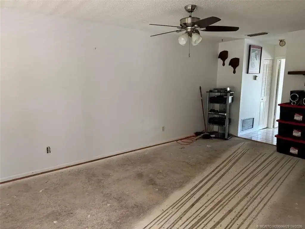 2600 SE OCEAN Boulevard # J12, Stuart FL 34996 photo 5