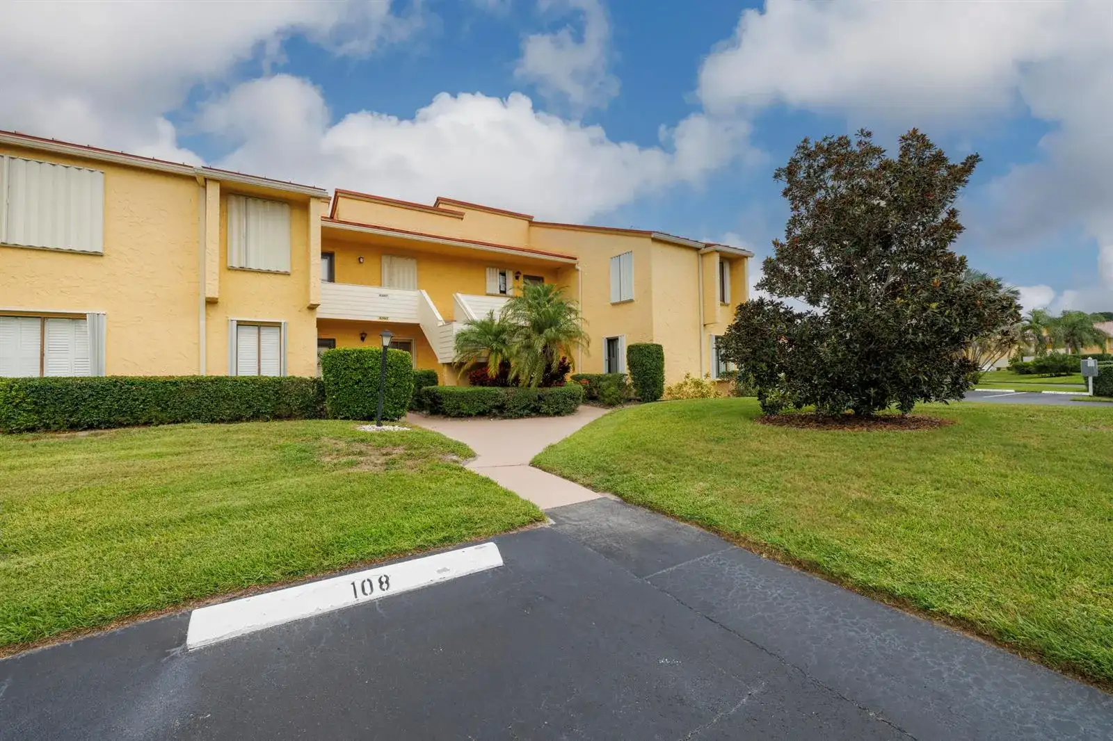 5373 SE MILES GRANT Road # 108, Stuart FL 34997 photo 4