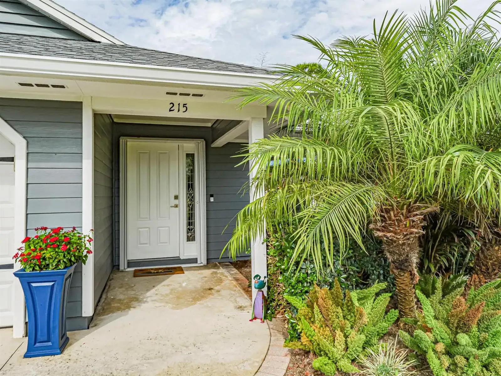 215 8TH Terrace, Vero Beach FL 32962 photo 2