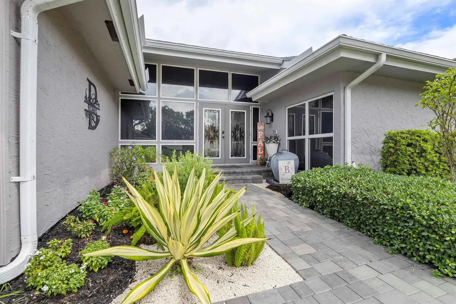 8059 BUTTONWOOD Circle, Tamarac FL 33321 photo 5