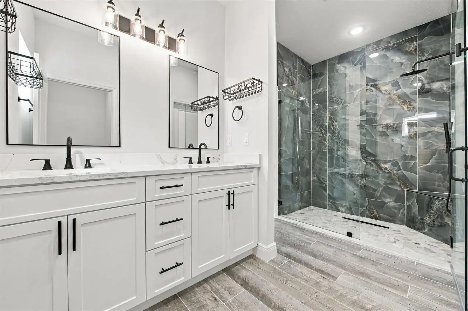 8236 100th Court, Vero Beach FL 32967 photo 5