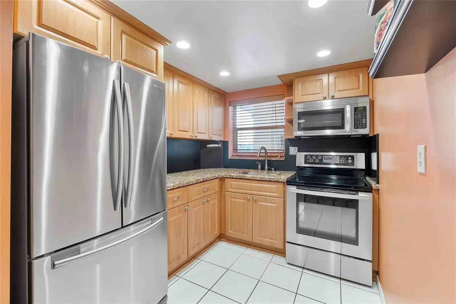 1720 JEFFERSON Street # 212, Hollywood FL 33020 photo 3