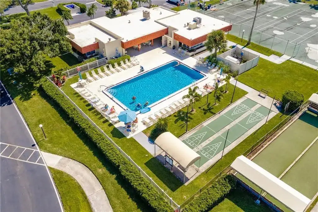 99 SPRING LAKE Drive # 101, Vero Beach FL 32962 photo 3