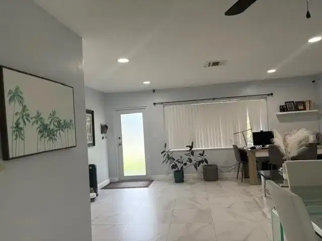 6800 Simms Street, Hollywood FL 33024 photo 2