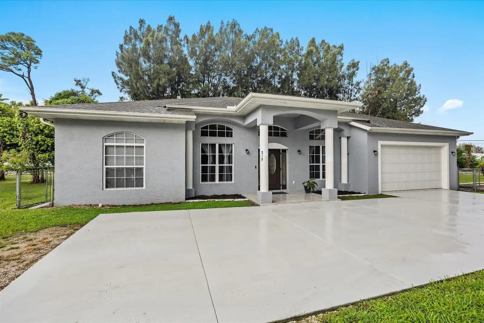 315 KAYE Street, Fort Pierce FL 34947 photo 2