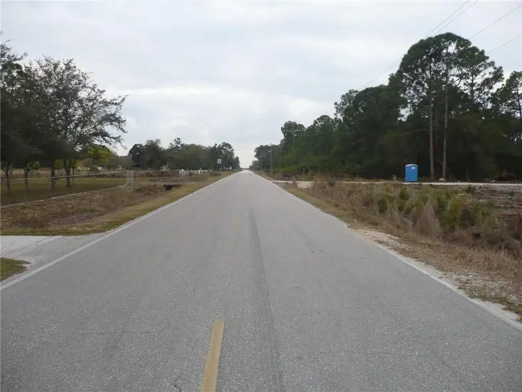 320 G Road, FL 33935 photo 2