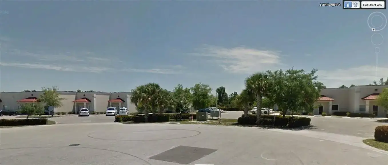 1685 Target Court, FL 33905 photo 3